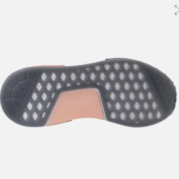 NEW WOMENS ADIDAS NMD’S‼️‼️ - Picture 5 of 7